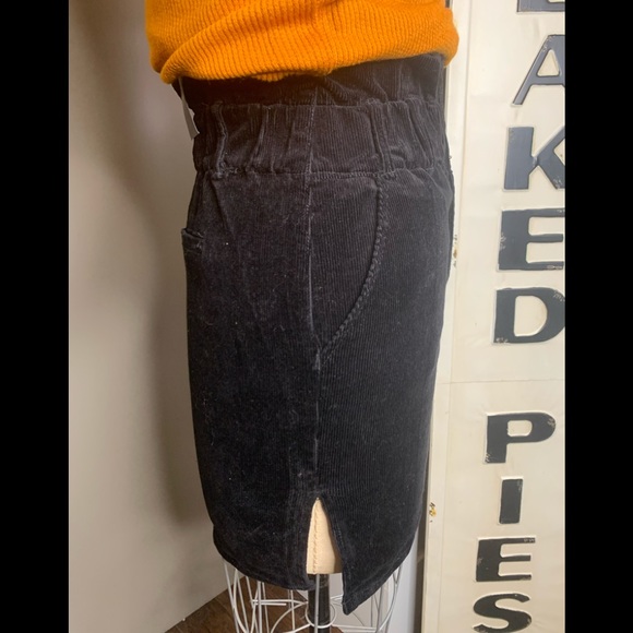 NWT C’est Toi Black Label Cord Paperbag Skirt sz S - Picture 3 of 9